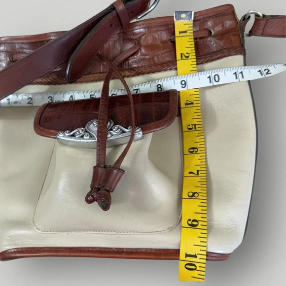 Brighton Vintage Leather Cross Body Shoulder Bucket Bag Cream Brown Drawstring - Picture 15 of 16